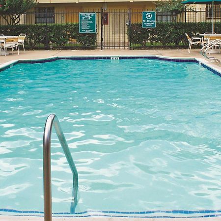 Baymont By Wyndham Houston La Porte Dış mekan fotoğraf