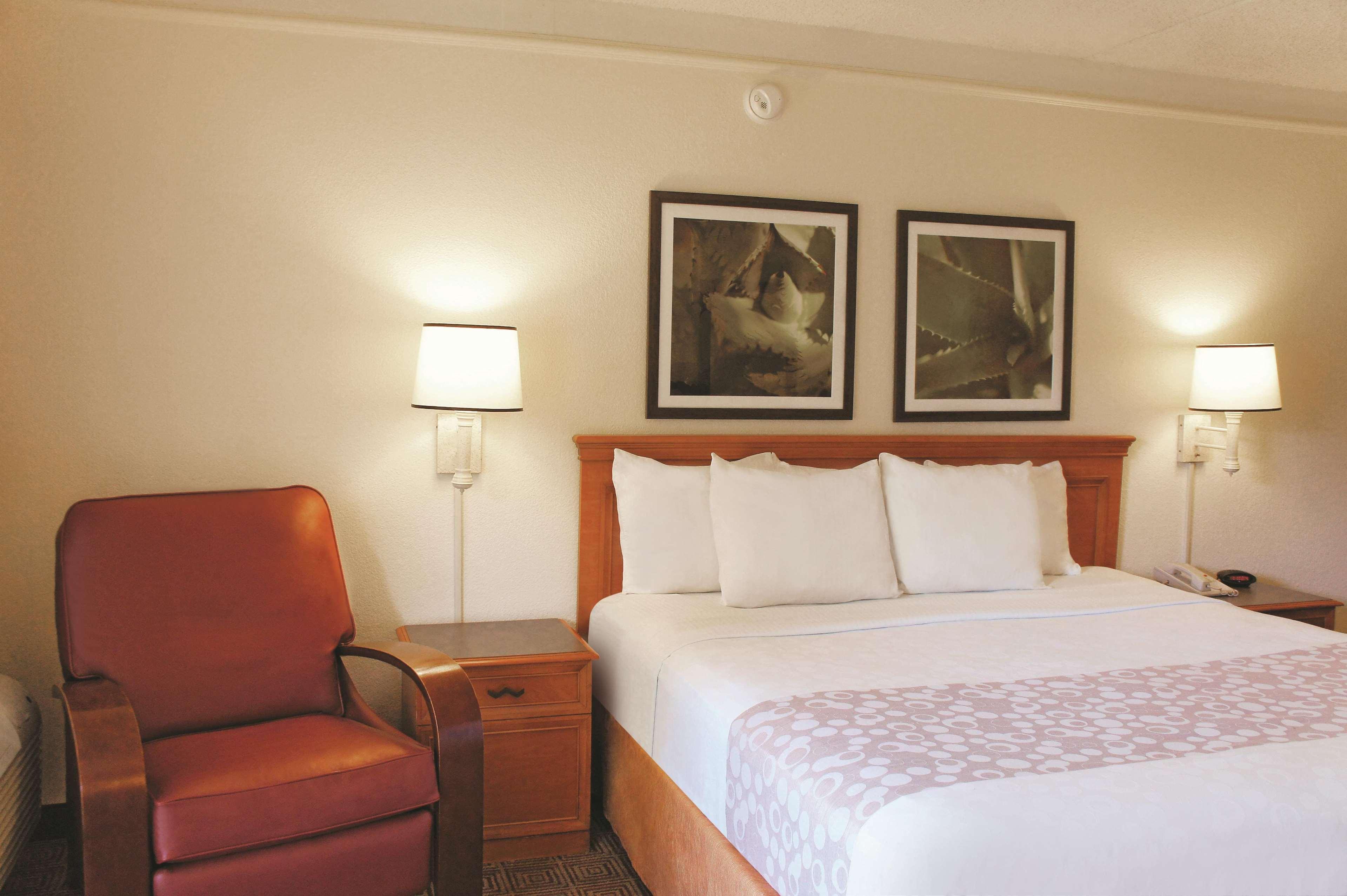 Baymont By Wyndham Houston La Porte Dış mekan fotoğraf