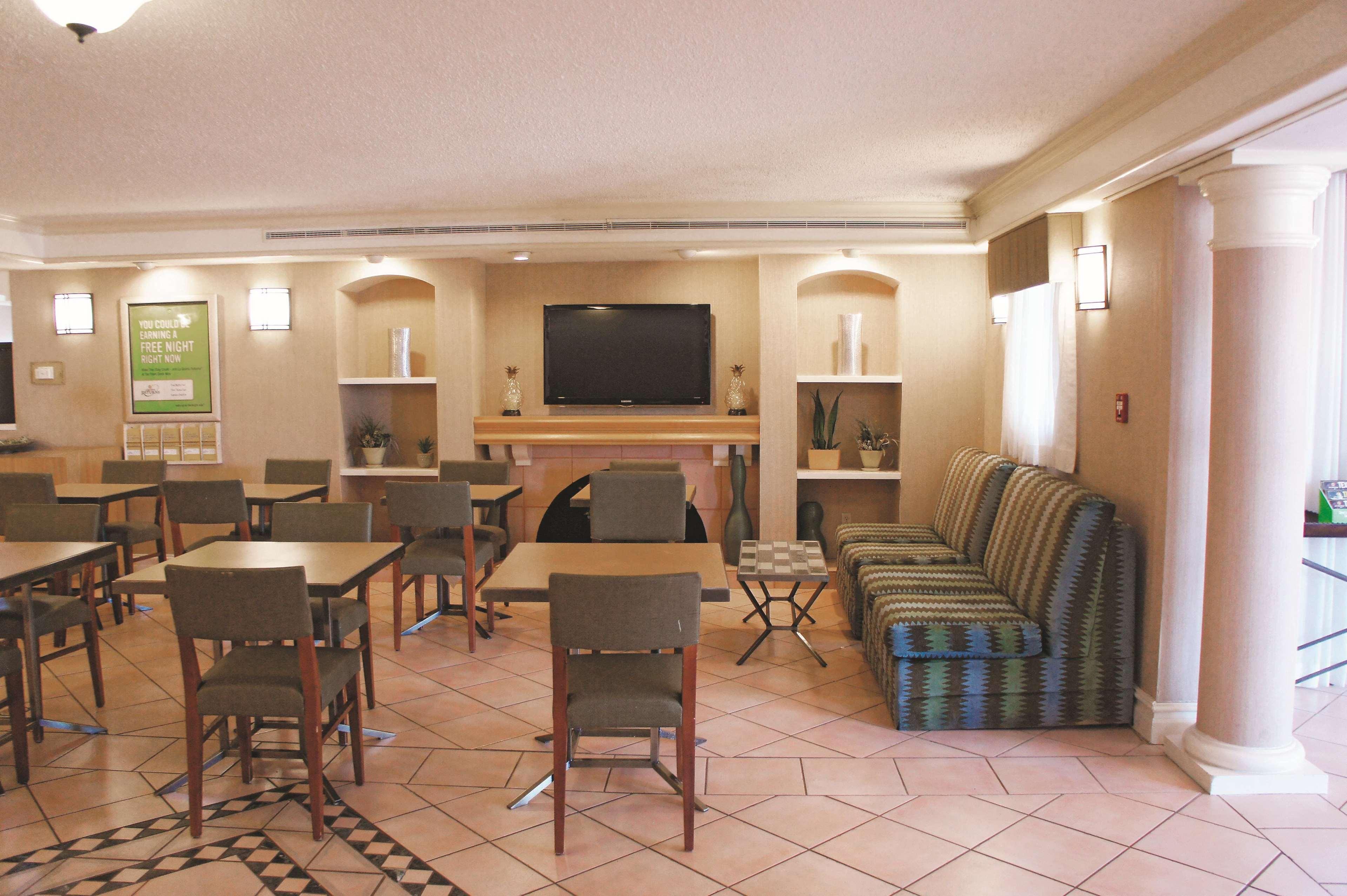Baymont By Wyndham Houston La Porte Dış mekan fotoğraf